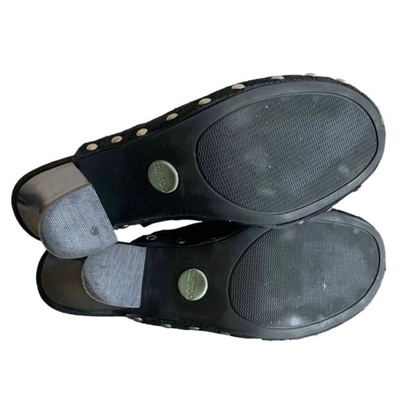 ME TOO Black Suede Leather Studded Platform Heeled Women's Clogs Mules Size 8M - Picture 7 of 9